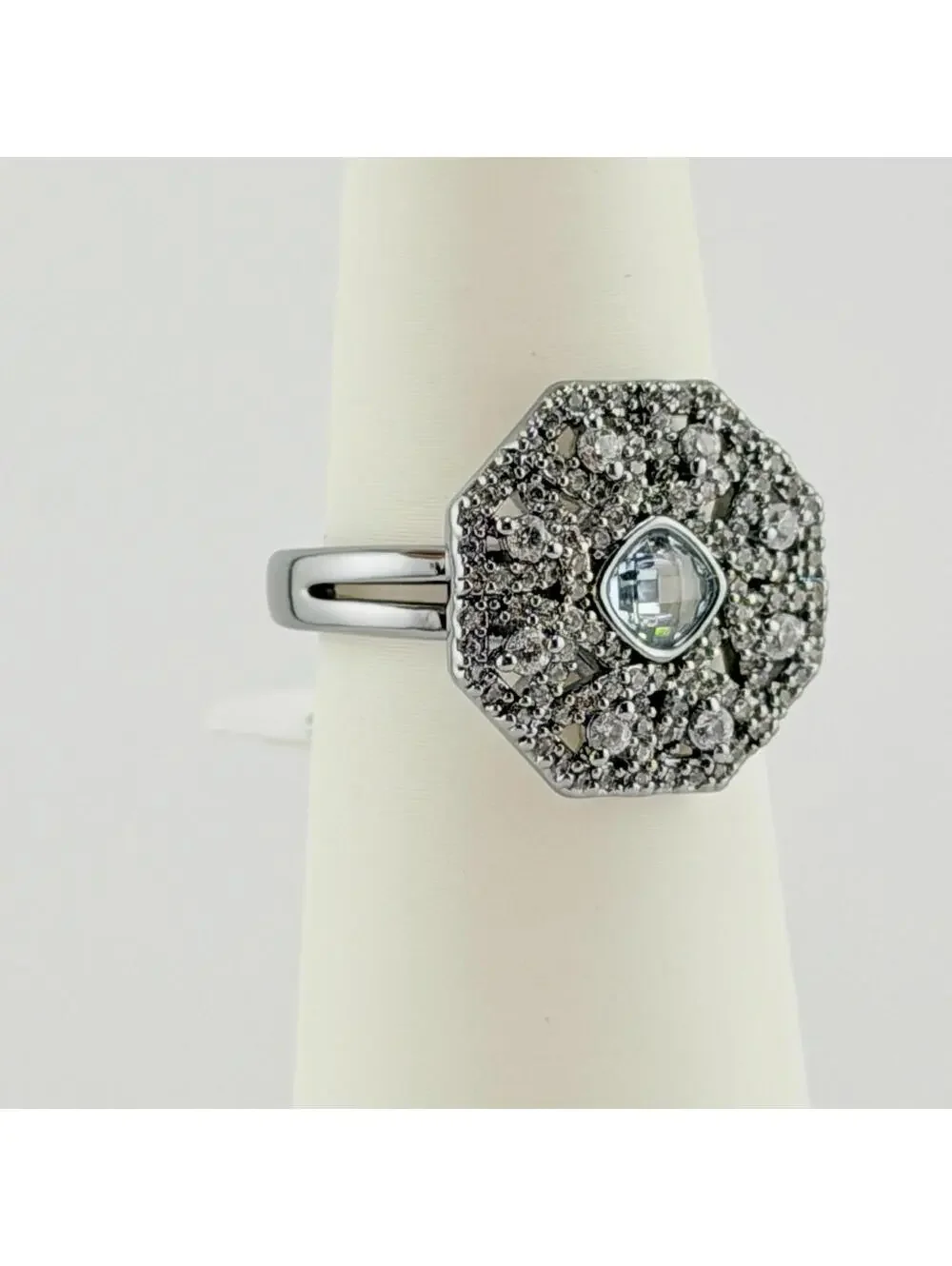 Bomb Party March 2026 Ring Sz 8 